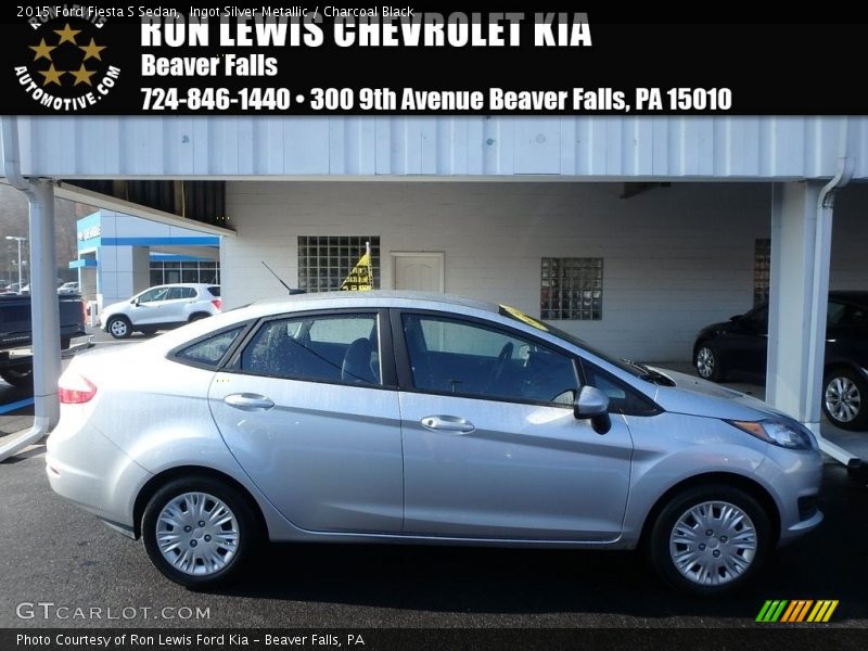 Ingot Silver Metallic / Charcoal Black 2015 Ford Fiesta S Sedan