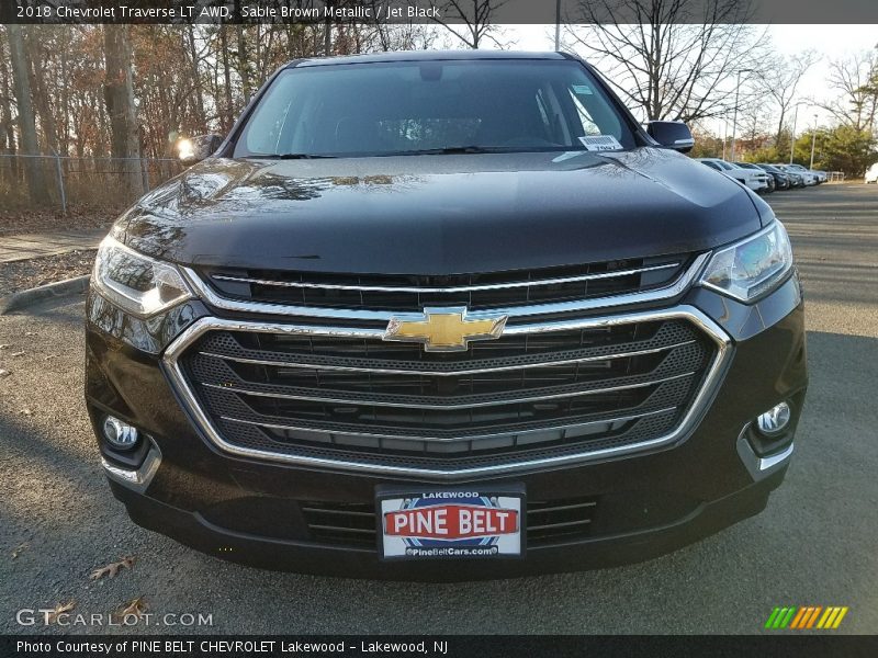 Sable Brown Metallic / Jet Black 2018 Chevrolet Traverse LT AWD