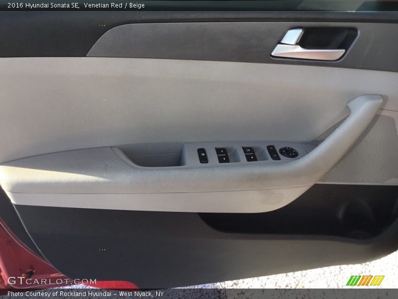 Venetian Red / Beige 2016 Hyundai Sonata SE
