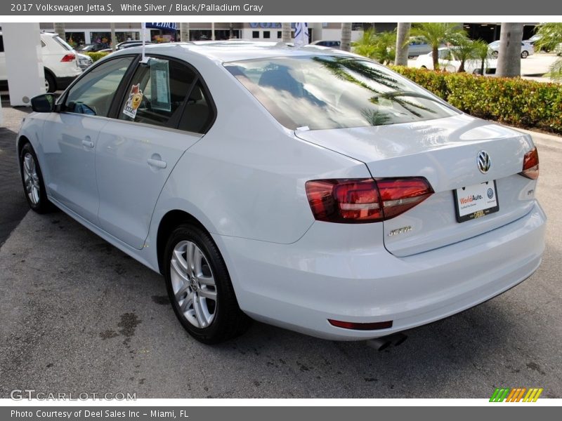 White Silver / Black/Palladium Gray 2017 Volkswagen Jetta S