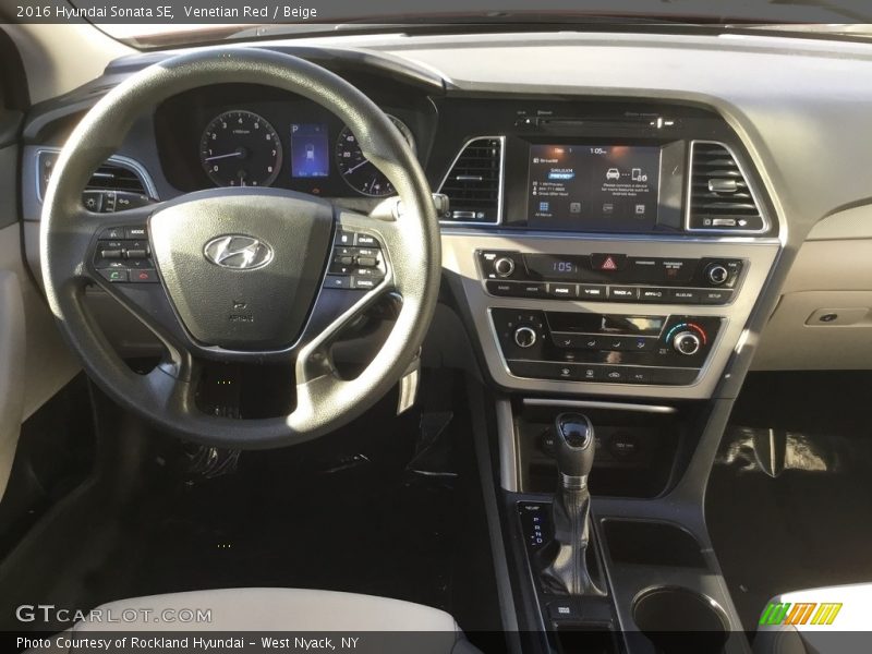 Venetian Red / Beige 2016 Hyundai Sonata SE