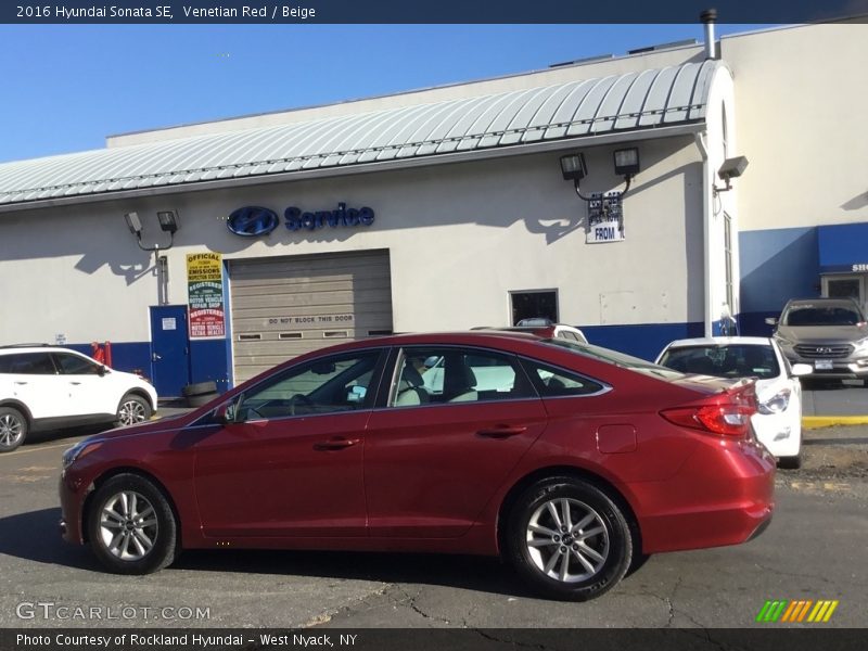 Venetian Red / Beige 2016 Hyundai Sonata SE