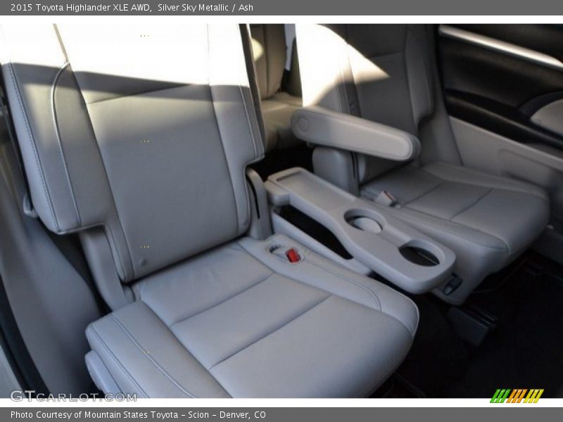Silver Sky Metallic / Ash 2015 Toyota Highlander XLE AWD