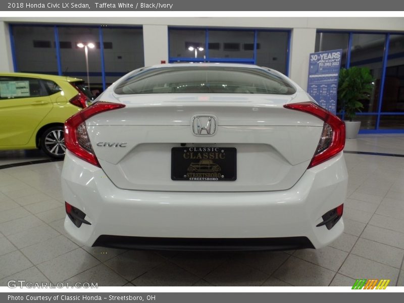 Taffeta White / Black/Ivory 2018 Honda Civic LX Sedan