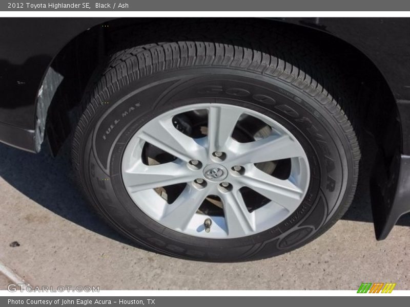 Black / Ash 2012 Toyota Highlander SE