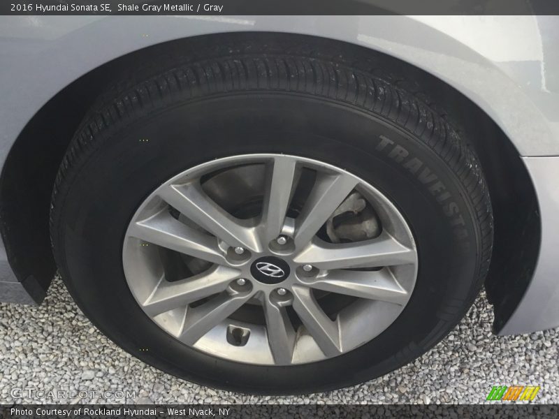 Shale Gray Metallic / Gray 2016 Hyundai Sonata SE