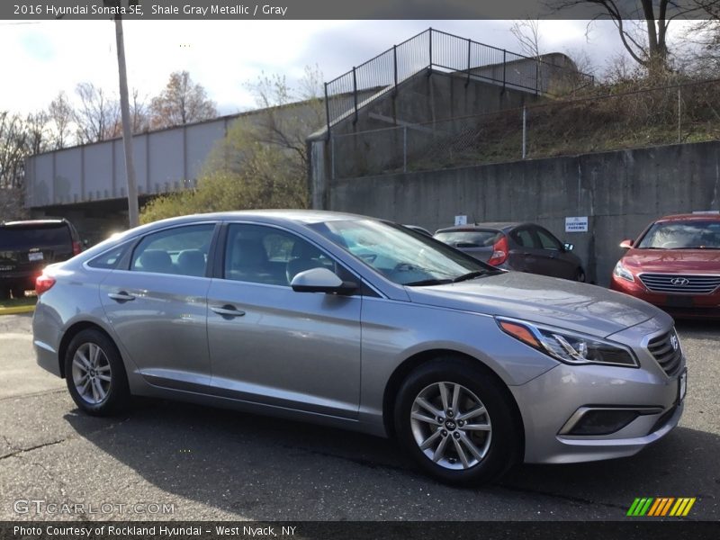 Shale Gray Metallic / Gray 2016 Hyundai Sonata SE