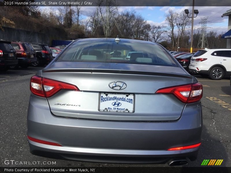 Shale Gray Metallic / Gray 2016 Hyundai Sonata SE