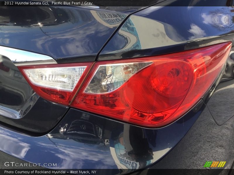 Pacific Blue Pearl / Gray 2012 Hyundai Sonata GLS