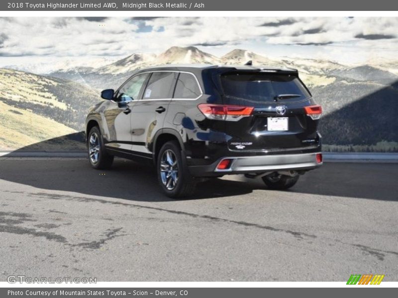 Midnight Black Metallic / Ash 2018 Toyota Highlander Limited AWD
