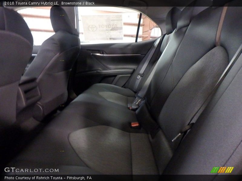 Brownstone / Black 2018 Toyota Camry Hybrid LE