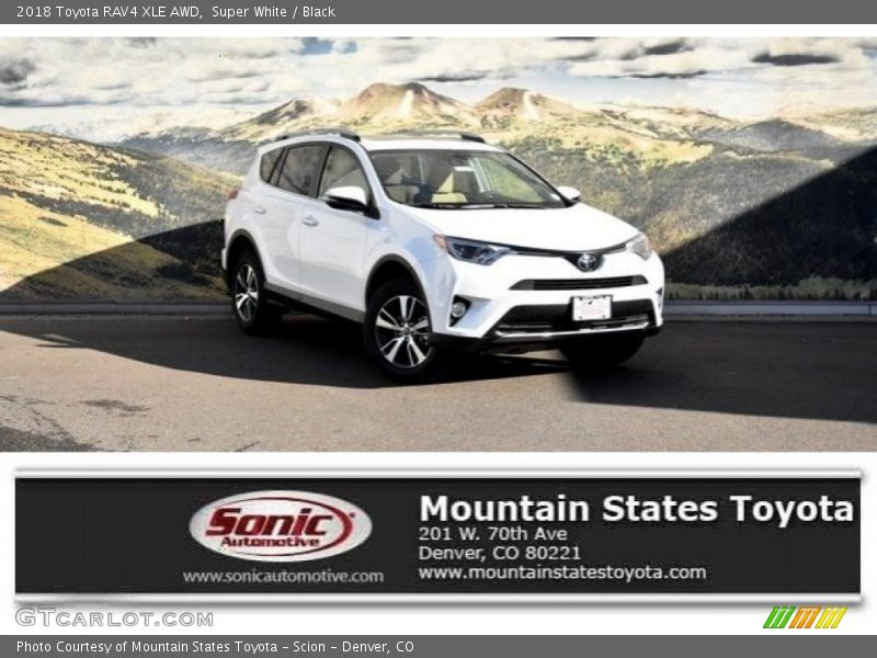 Super White / Black 2018 Toyota RAV4 XLE AWD