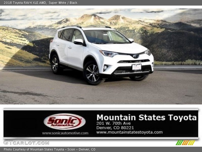 Super White / Black 2018 Toyota RAV4 XLE AWD