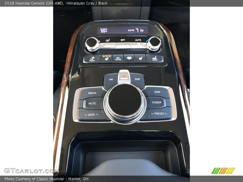 Controls of 2018 Genesis G90 AWD