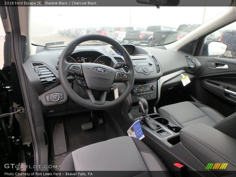 Shadow Black / Charcoal Black 2018 Ford Escape SE