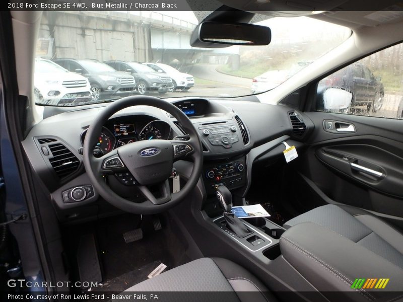Blue Metallic / Charcoal Black 2018 Ford Escape SE 4WD