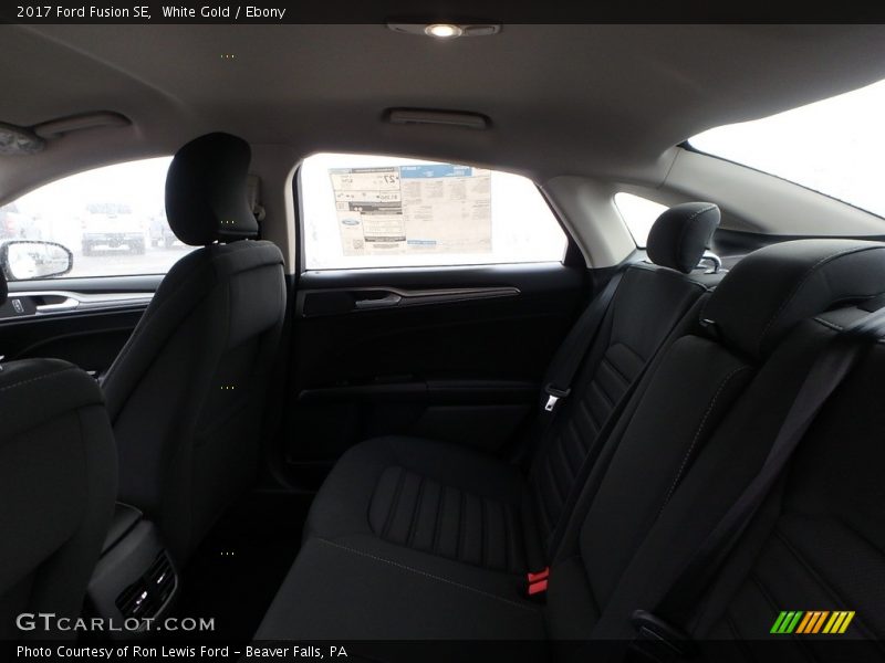White Gold / Ebony 2017 Ford Fusion SE