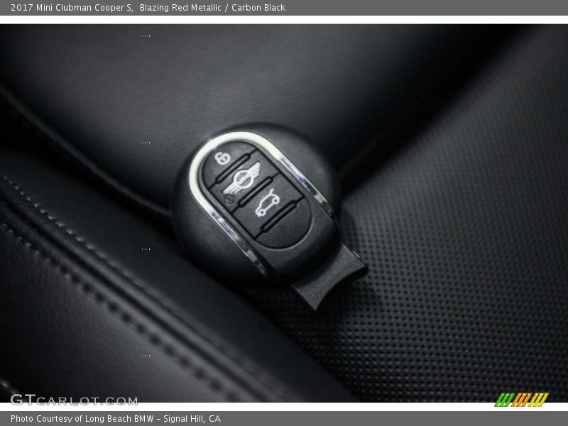 Blazing Red Metallic / Carbon Black 2017 Mini Clubman Cooper S
