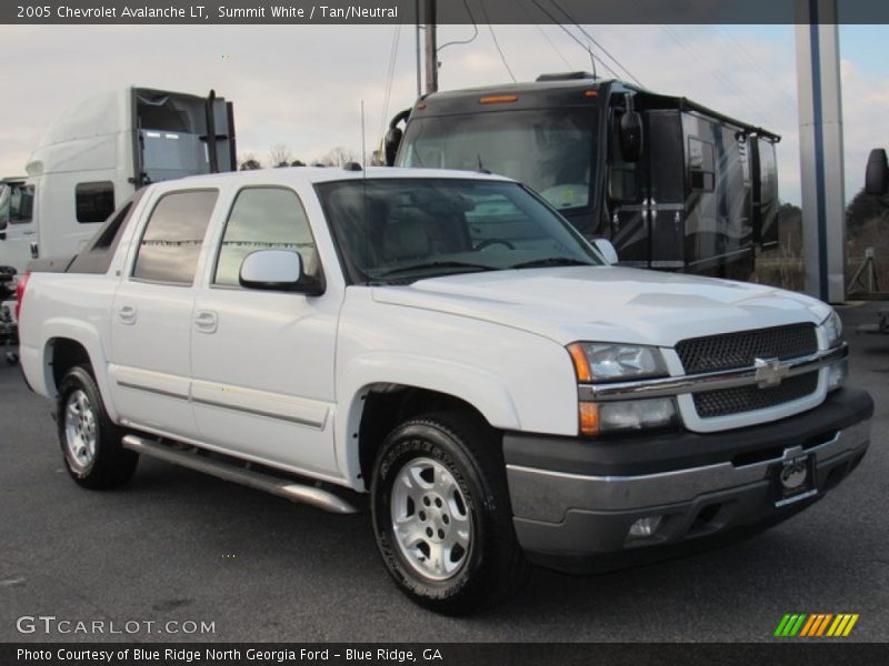 Summit White / Tan/Neutral 2005 Chevrolet Avalanche LT