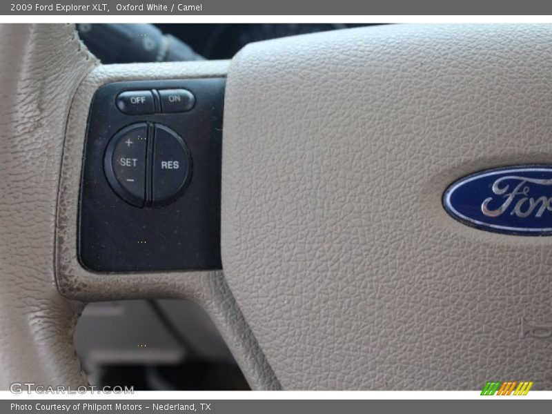 Oxford White / Camel 2009 Ford Explorer XLT