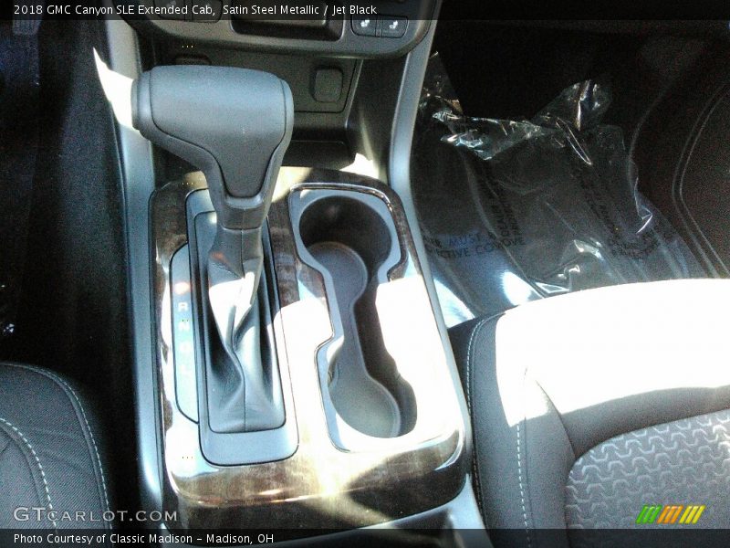 Satin Steel Metallic / Jet Black 2018 GMC Canyon SLE Extended Cab