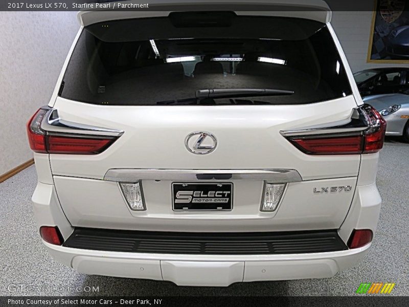 Starfire Pearl / Parchment 2017 Lexus LX 570