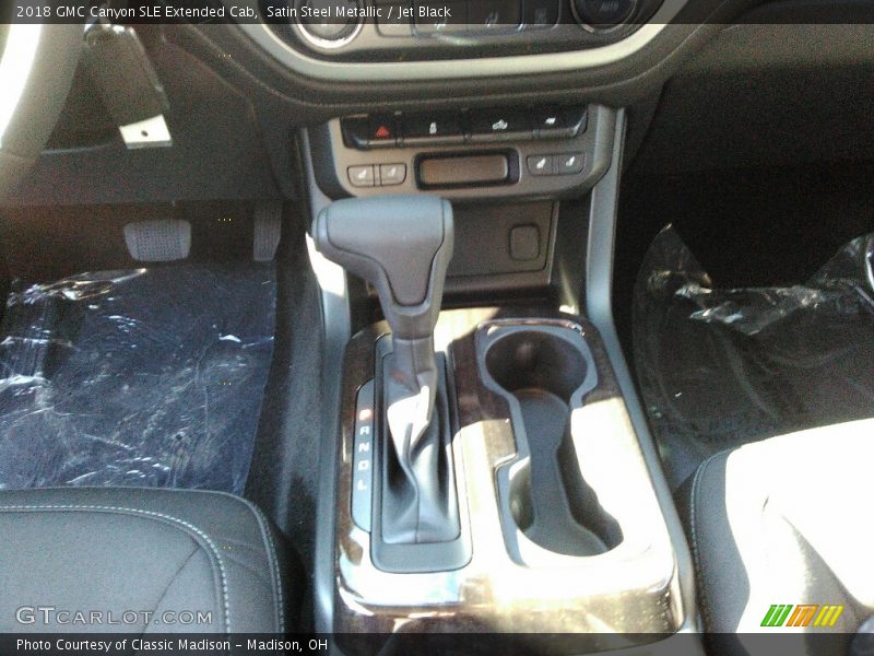 Satin Steel Metallic / Jet Black 2018 GMC Canyon SLE Extended Cab