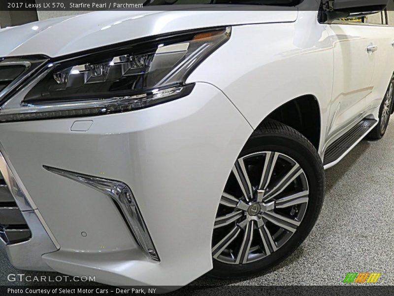Starfire Pearl / Parchment 2017 Lexus LX 570