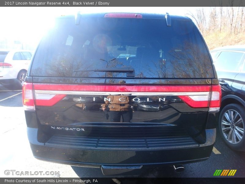 Black Velvet / Ebony 2017 Lincoln Navigator Reserve 4x4