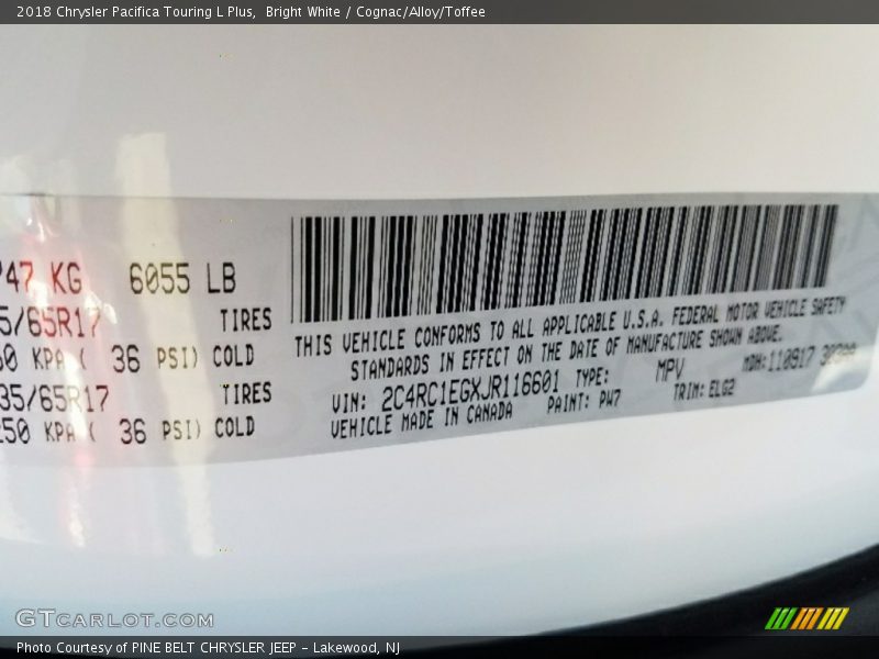 Bright White / Cognac/Alloy/Toffee 2018 Chrysler Pacifica Touring L Plus