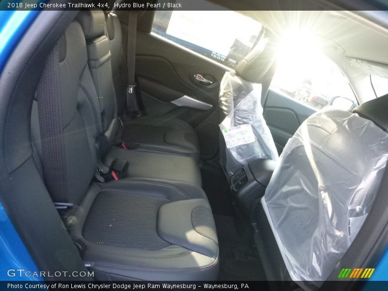 Hydro Blue Pearl / Black 2018 Jeep Cherokee Trailhawk 4x4