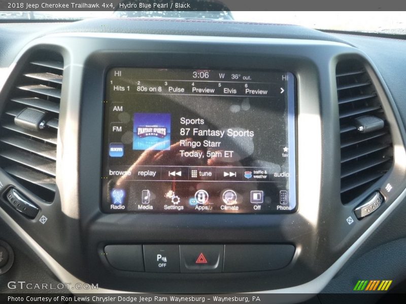 Hydro Blue Pearl / Black 2018 Jeep Cherokee Trailhawk 4x4