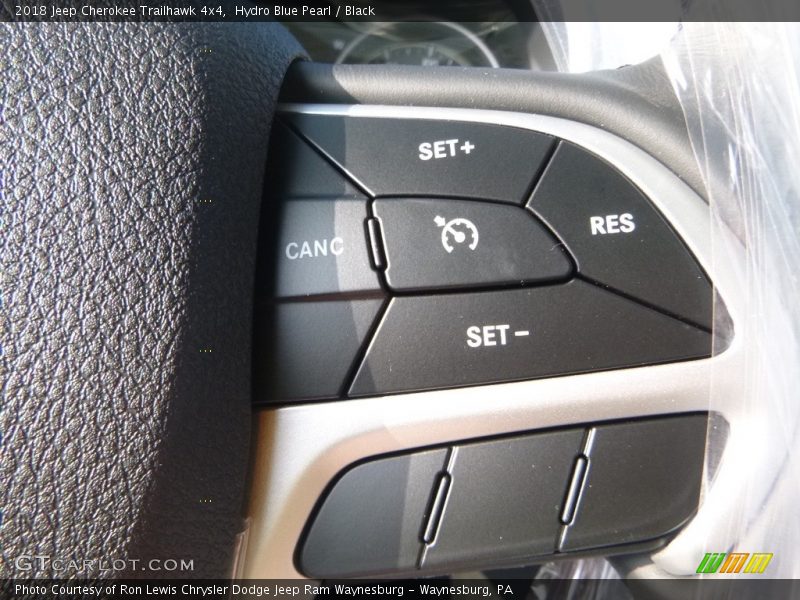 Hydro Blue Pearl / Black 2018 Jeep Cherokee Trailhawk 4x4