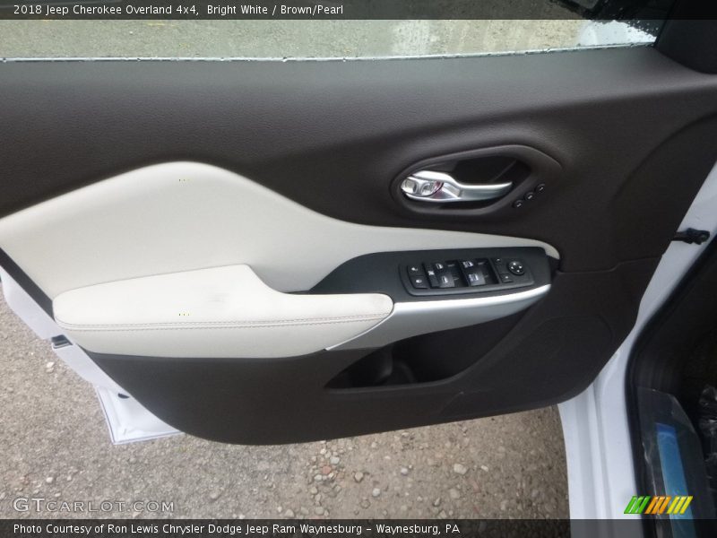Bright White / Brown/Pearl 2018 Jeep Cherokee Overland 4x4