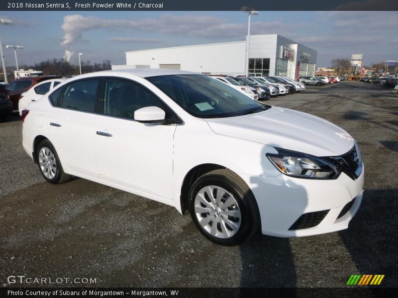 Front 3/4 View of 2018 Sentra S