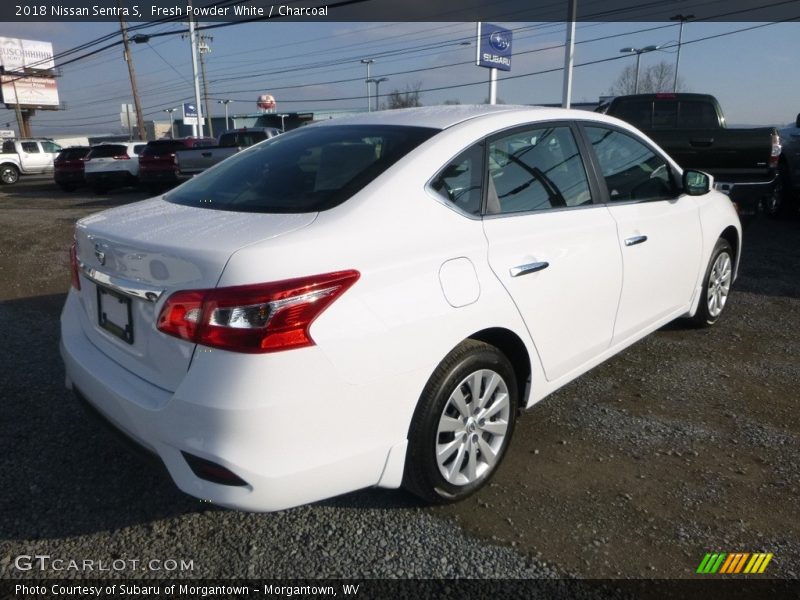 Fresh Powder White / Charcoal 2018 Nissan Sentra S