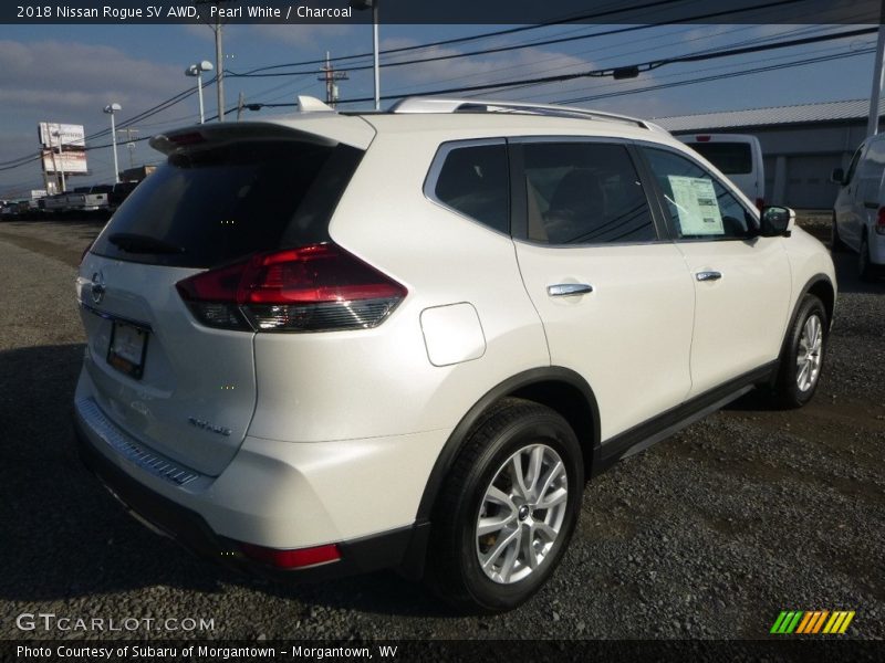 Pearl White / Charcoal 2018 Nissan Rogue SV AWD