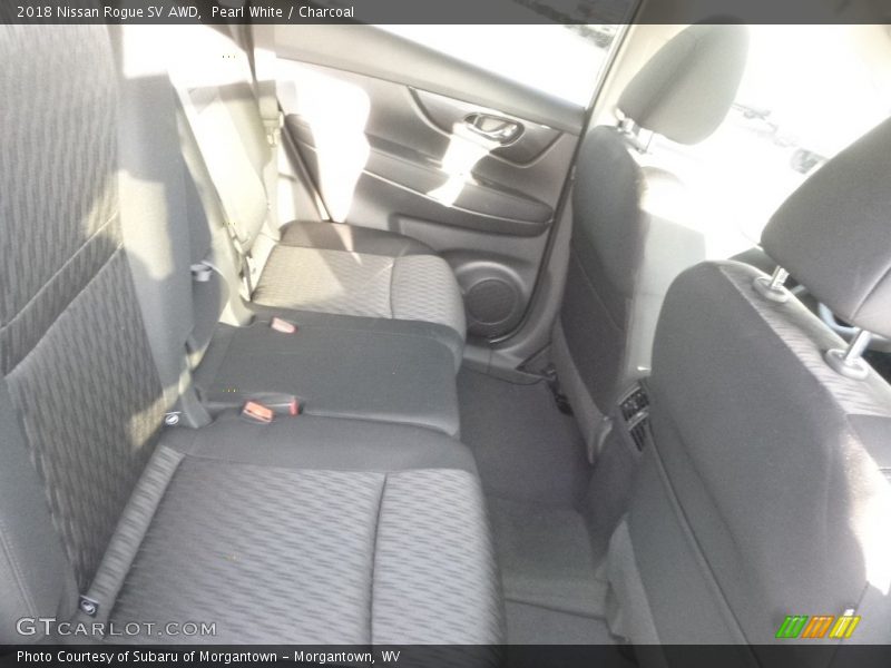 Pearl White / Charcoal 2018 Nissan Rogue SV AWD