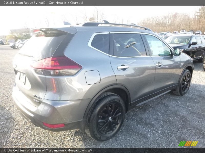 Gun Metallic / Charcoal 2018 Nissan Rogue SV AWD