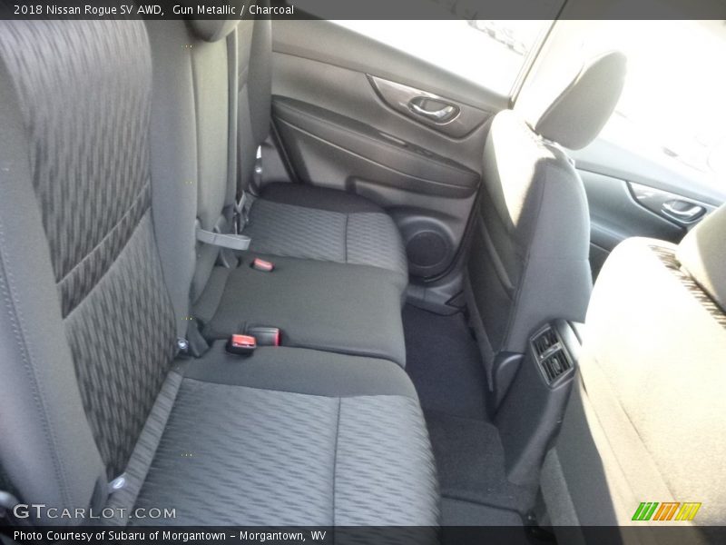Gun Metallic / Charcoal 2018 Nissan Rogue SV AWD