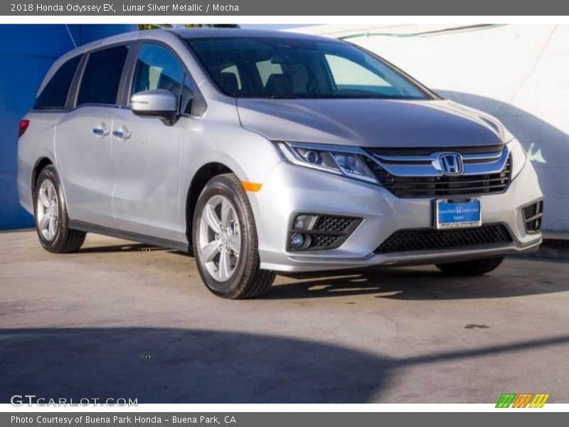 Lunar Silver Metallic / Mocha 2018 Honda Odyssey EX