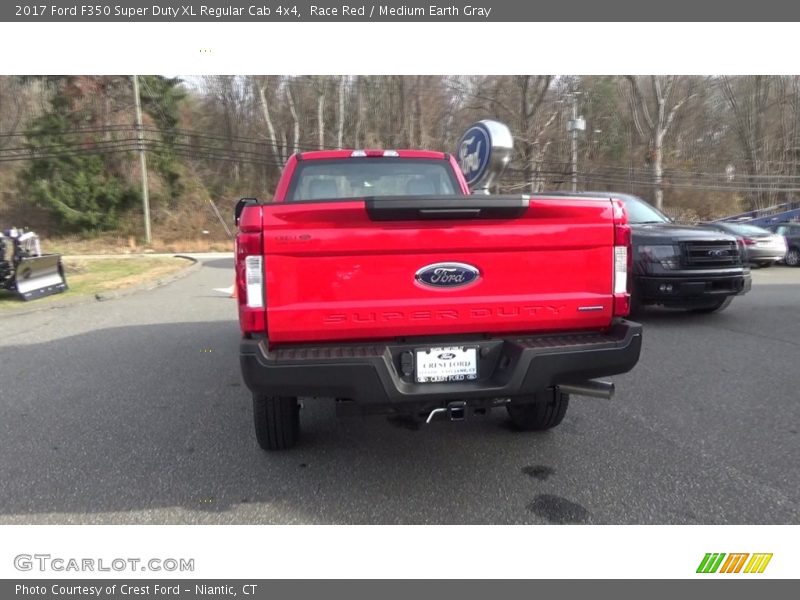 Race Red / Medium Earth Gray 2017 Ford F350 Super Duty XL Regular Cab 4x4