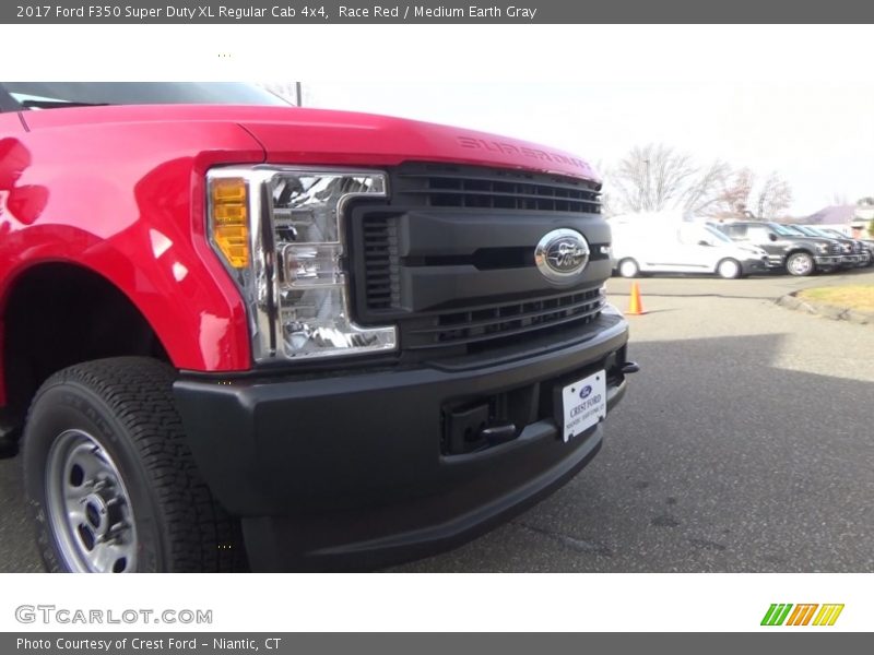 Race Red / Medium Earth Gray 2017 Ford F350 Super Duty XL Regular Cab 4x4