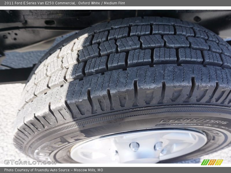 Oxford White / Medium Flint 2011 Ford E Series Van E250 Commercial