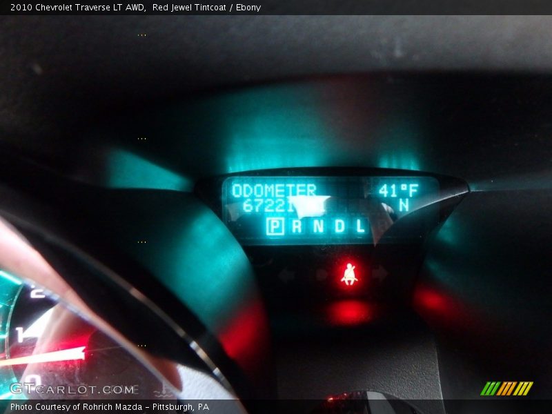 Red Jewel Tintcoat / Ebony 2010 Chevrolet Traverse LT AWD