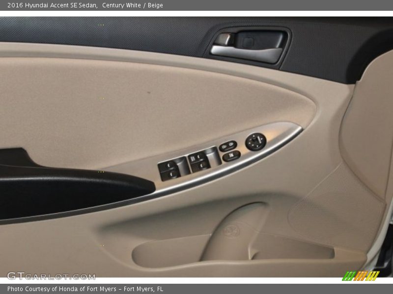Century White / Beige 2016 Hyundai Accent SE Sedan