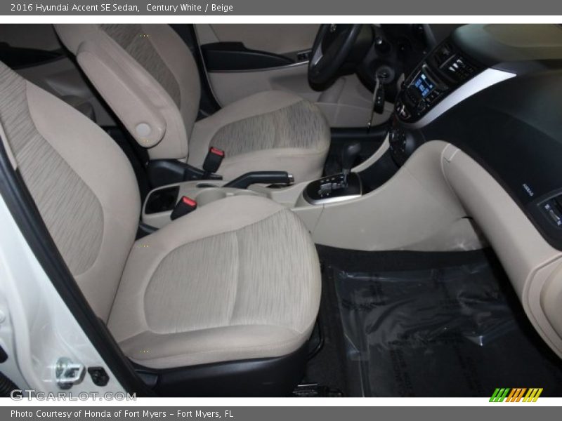 Century White / Beige 2016 Hyundai Accent SE Sedan