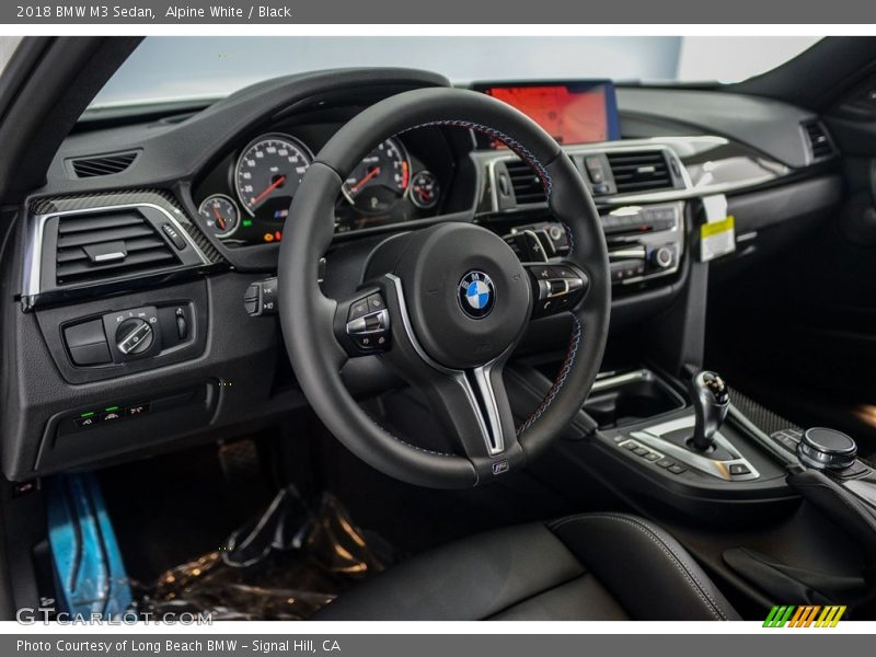 Alpine White / Black 2018 BMW M3 Sedan