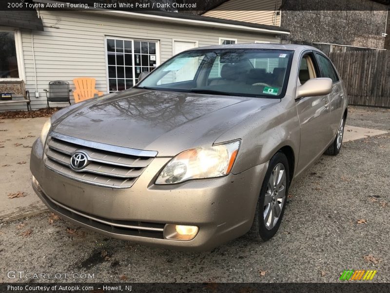 Blizzard White Pearl / Dark Charcoal 2006 Toyota Avalon Touring
