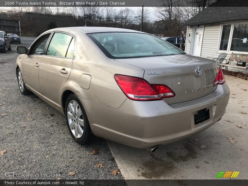 Blizzard White Pearl / Dark Charcoal 2006 Toyota Avalon Touring